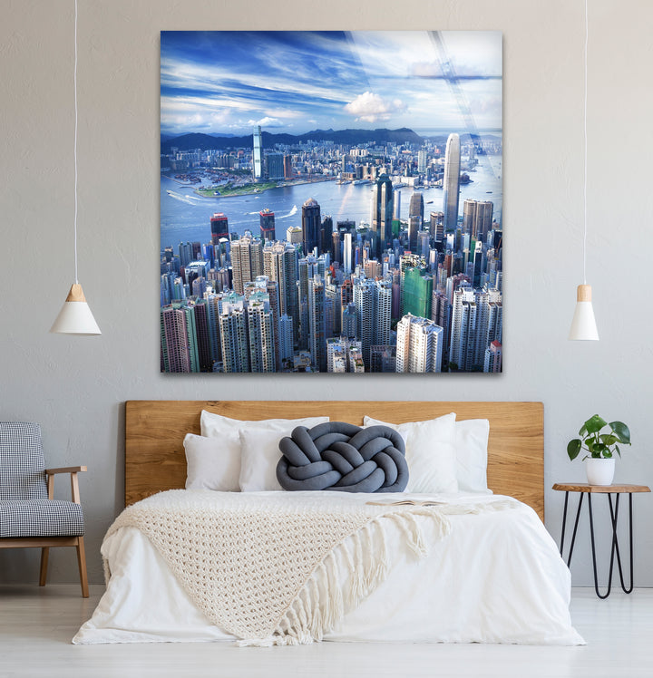 Glaswandkunst mit Skyline von Hongkong – Stadtbild und Hafen aus der Luft