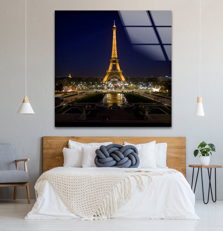 Eiffelturm-Wandkunst aus Glas – Skyline von Paris bei Nacht