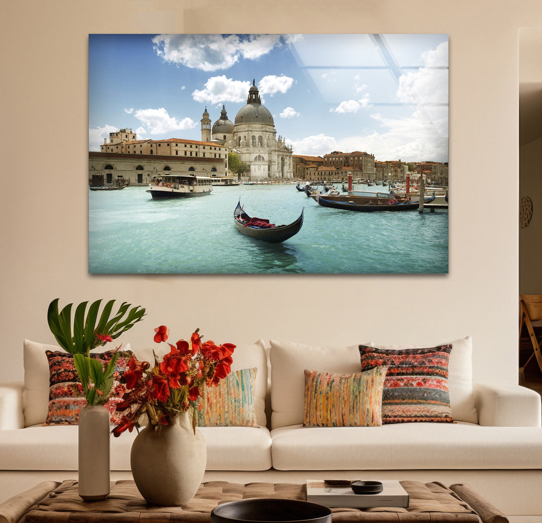 Glaswandkunst in Venedig – Blick auf den Canal Grande und die Gondel der Basilika