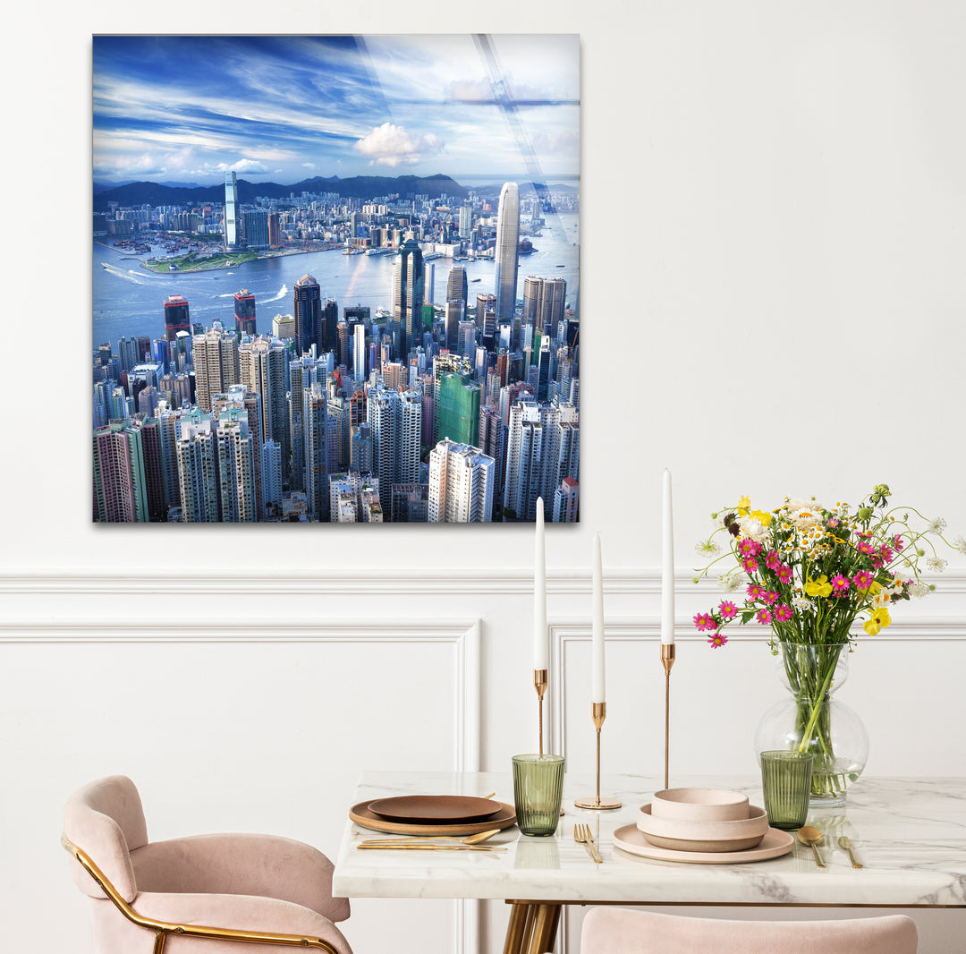 Glaswandkunst mit Skyline von Hongkong – Stadtbild und Hafen aus der Luft