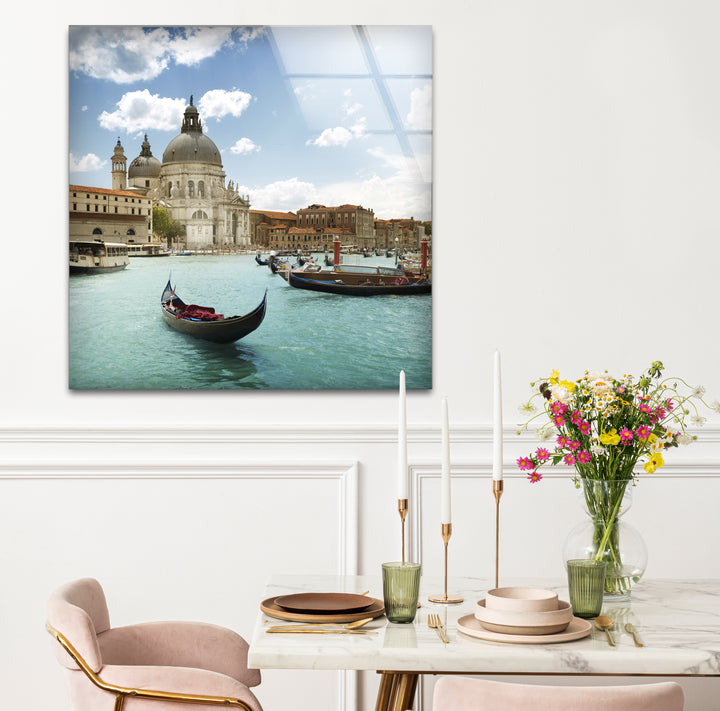 Glaswandkunst in Venedig – Blick auf den Canal Grande und die Gondel der Basilika