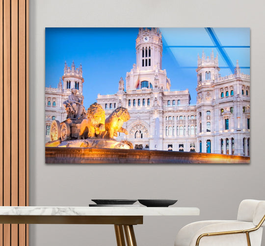 Showcasing the best glass art quality, this Madrid glass wall art features a twilight view of the Cibeles Fountain and City Hall, highlighting the clarity of the print.