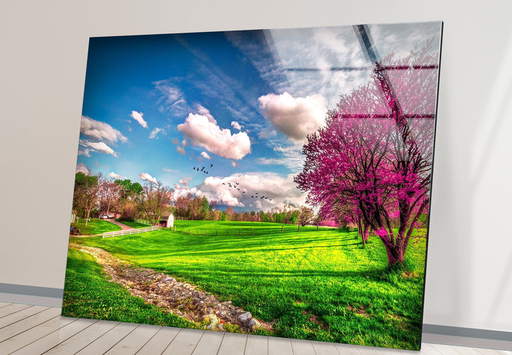 Frühlingswiese Glaswandkunst – Lebendige Landschaft &amp; blühende Bäume
