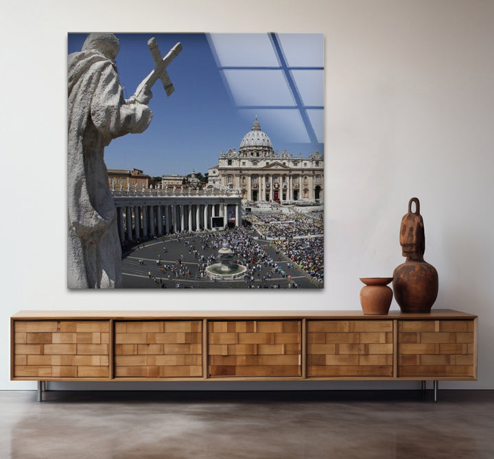 Glaswandkunst in der Vatikanstadt – Petersdom und Petersplatz