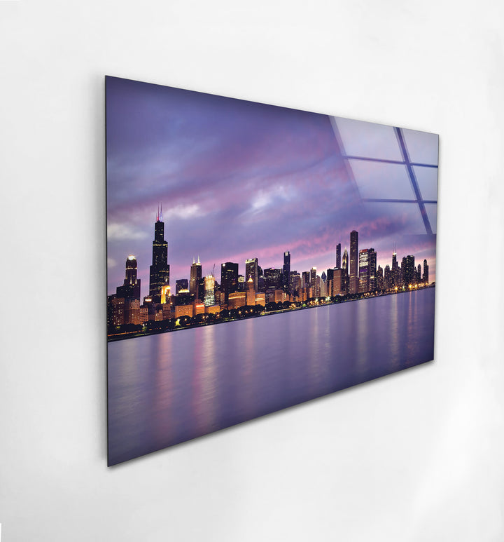 Glaswandkunst mit der Skyline von Chicago – Atemberaubender Blick auf die Innenstadt von Chicago bei Sonnenuntergang