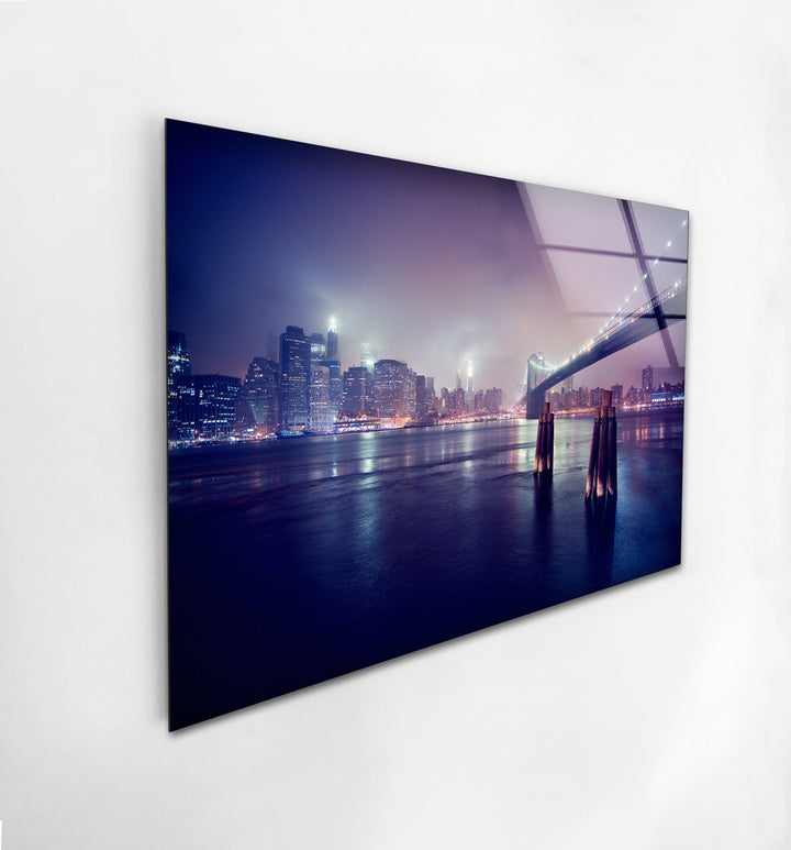 Brooklyn Bridge Glaswandkunst – Atemberaubende Skyline von New York bei Nacht mit Brooklyn Bridge