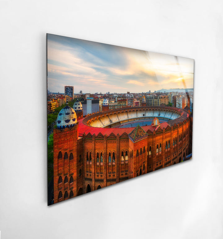 Glaswandkunst der Arena de Barcelona – Ikonisches spanisches Wahrzeichen mit historischer Architektur