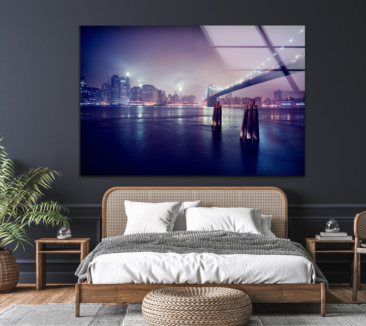 Brooklyn Bridge Glaswandkunst – Atemberaubende Skyline von New York bei Nacht mit Brooklyn Bridge