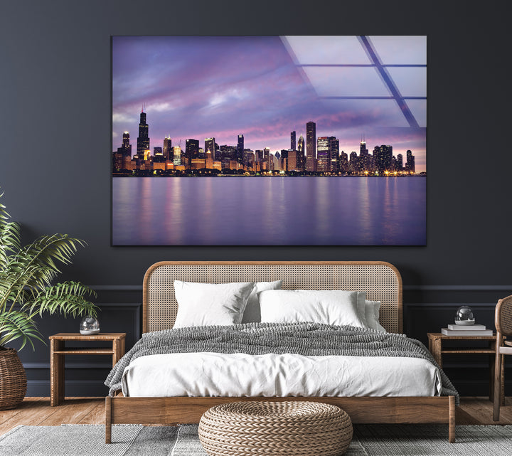 Glaswandkunst mit der Skyline von Chicago – Atemberaubender Blick auf die Innenstadt von Chicago bei Sonnenuntergang
