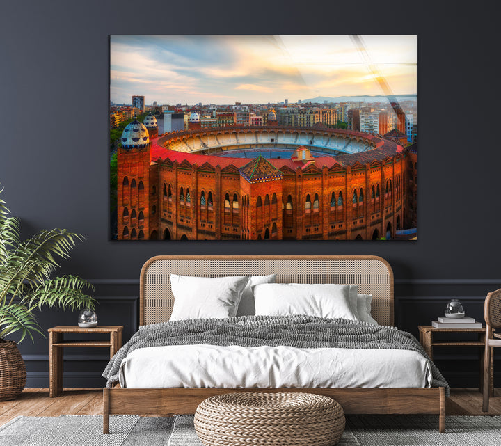 Glaswandkunst der Arena de Barcelona – Ikonisches spanisches Wahrzeichen mit historischer Architektur