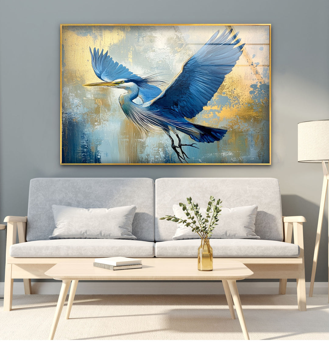 Wings of Sapphire – Blauer Reiher im Flug, Glaswandkunst