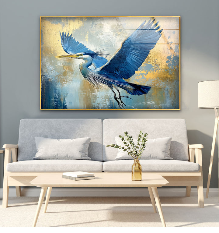Wings of Sapphire – Blauer Reiher im Flug, Glaswandkunst