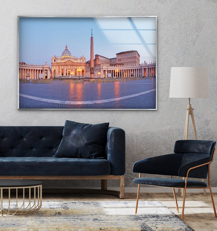 Glaswandkunst der Vatikanstadt – Majestätischer Blick auf den Petersplatz im Morgengrauen
