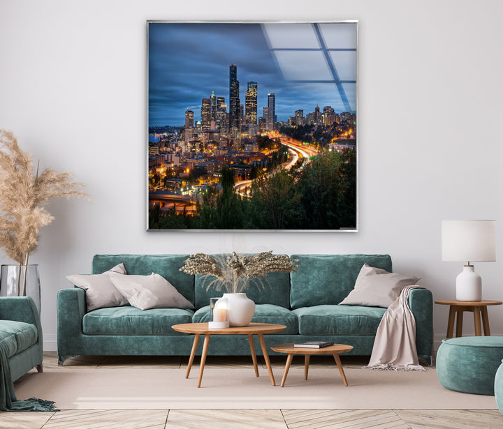 Seattle Skyline Glaswandkunst – Atemberaubender Blick auf die Innenstadt von Seattle bei Nacht