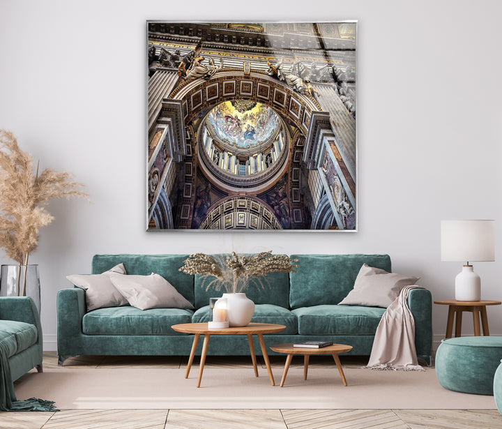 Glaswandkunst im Petersdom – Vatikanische Deckenarchitektur