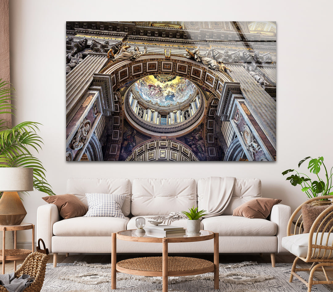Glaswandkunst im Petersdom – Vatikanische Deckenarchitektur