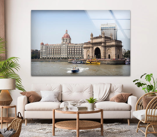Highlighting the unique modern wall decor, the brightest area showcases Mumbai's Gateway of India and Taj Mahal Palace, rendered beautifully in this glass wall art.