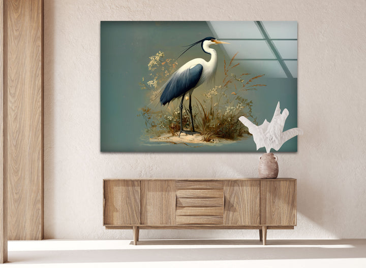Quiet Bloom – Eleganter Reiher mit Wildblumen, Glaswandkunst