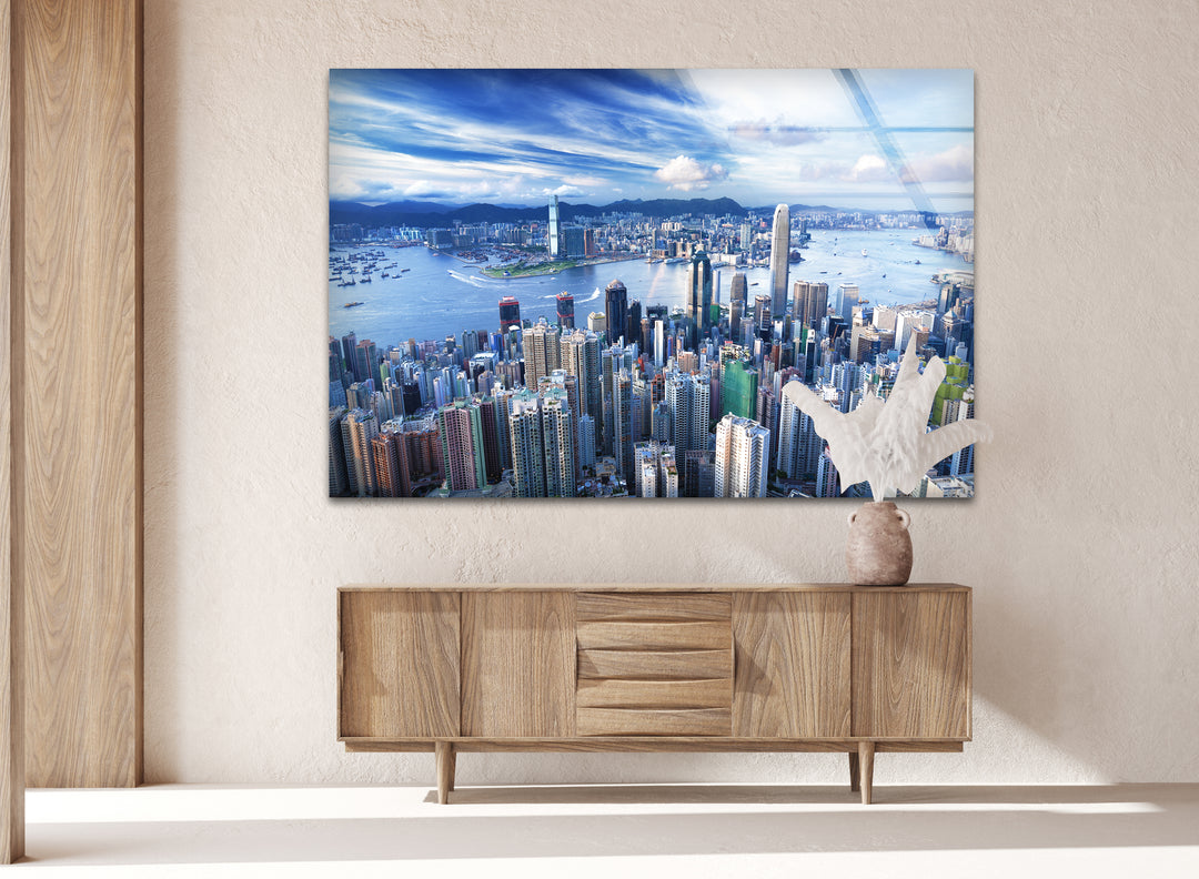 Glaswandkunst mit Skyline von Hongkong – Stadtbild und Hafenblick aus der Luft