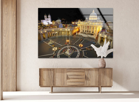 Showcasing the realistic detail, this Vatican City glass art presents St. Peter’s Basilica in a breathtaking night view through luminous glass art.