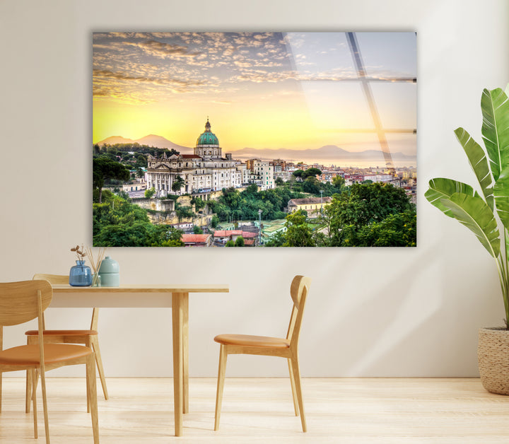 Glaswandkunst mit Blick auf die Skyline von Neapel bei Sonnenuntergang – Ikonisches italienisches Stadtbild mit Blick auf den Vesuv