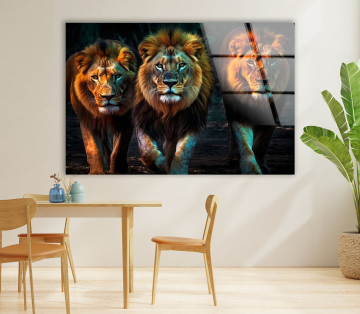 Dreifache Löwenmajestät Wandkunst – Kraftvoller Wildlife-Glasdruck 
