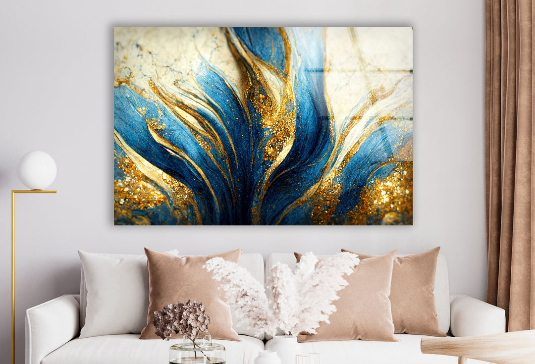 Abstrakte Wandkunst in Blau und Gold – Luxuriöser Glasdruck für glamouröse Innenräume 