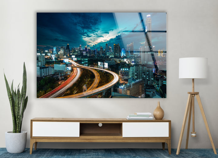 Glaswandkunst mit der Skyline von Bangkok – Atemberaubender Nachtblick auf Thailands ikonisches Stadtbild