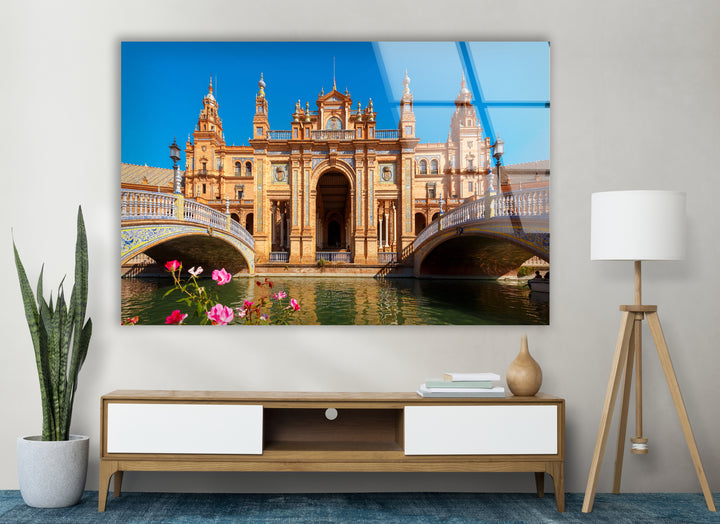 Glaswandkunst Plaza de España – Majestätisches spanisches Wahrzeichen mit malerischem Kanal