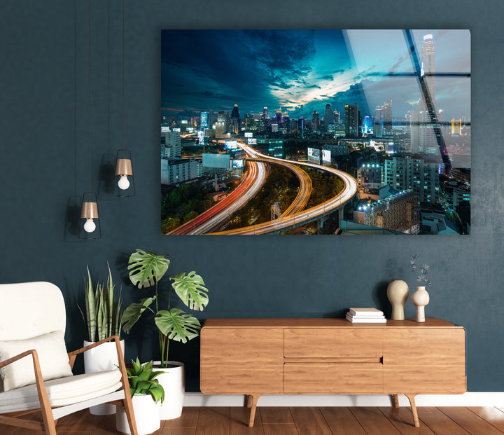 Glaswandkunst mit der Skyline von Bangkok – Atemberaubender Nachtblick auf Thailands ikonisches Stadtbild