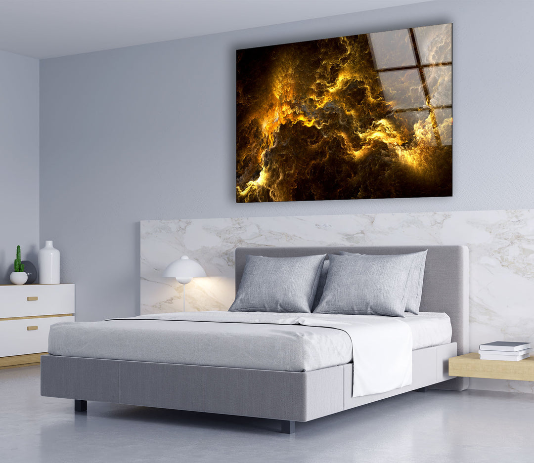 Golden Storm Nebula Wandkunst – Abstrakter kosmischer Glasdruck 