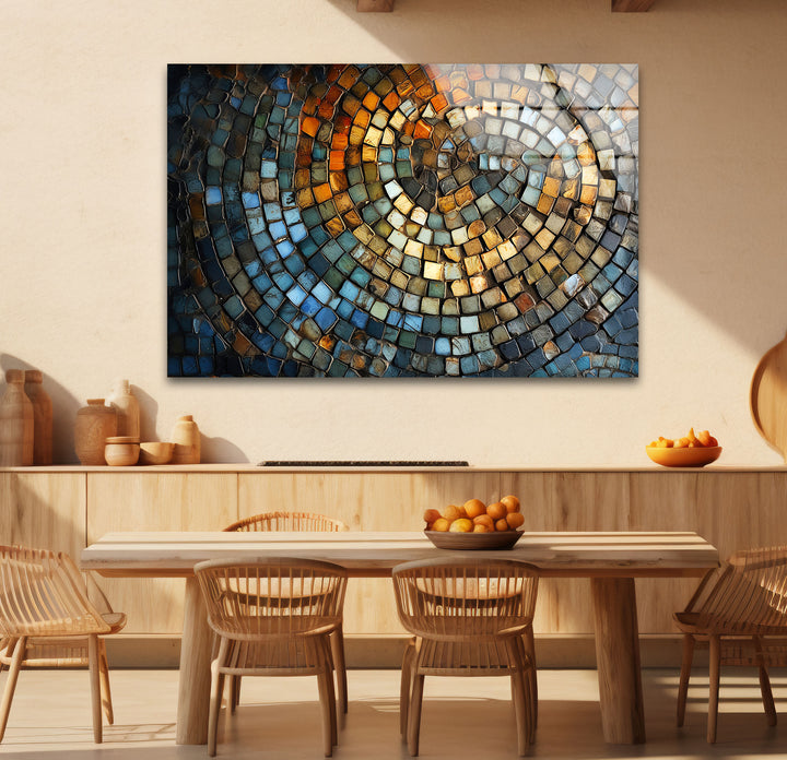 Rustikale Mosaik-Wandkunst – Abstraktes Spiraldesign aus Steinfliesen für moderne Innenräume