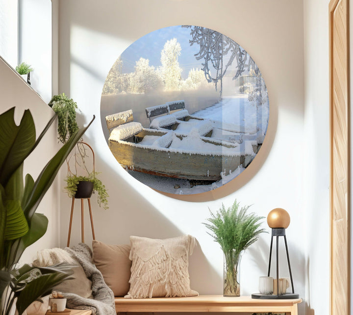 Nature-inspired winter scene with delicate frost patterns and crisp snowy textures.
