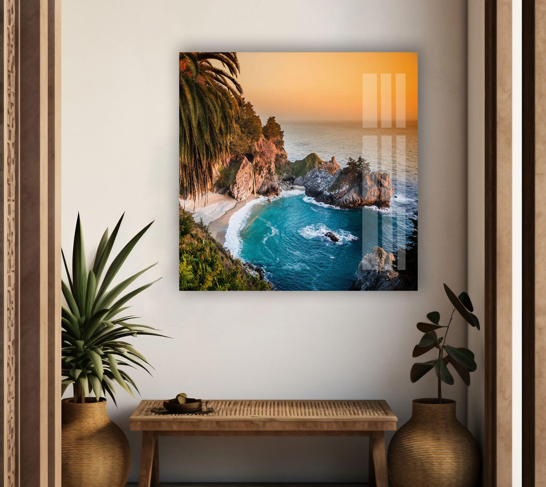 Tropical Beach Retreat – A Captivating Landscape Glass Art
