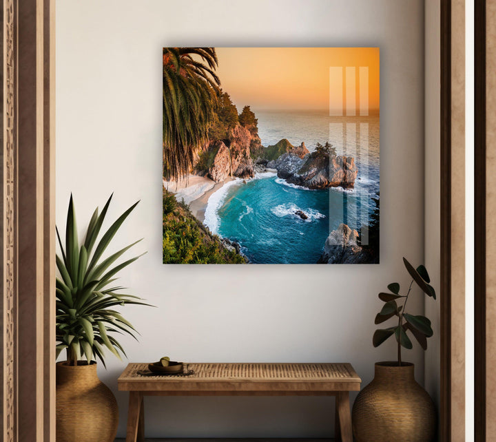 Tropical Beach Retreat – A Captivating Landscape Glass Art
