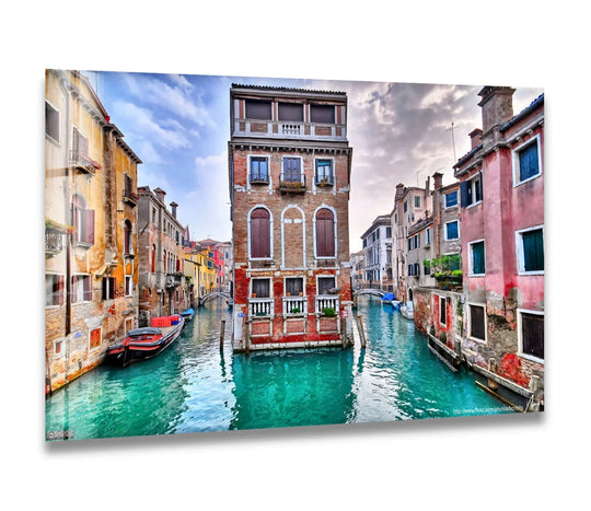 Reflections in the darkest area enhance the venice canal glass wall art, showcasing historic italian architecture decor as best glass art.