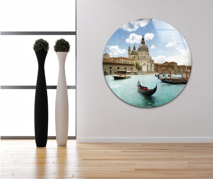 Glaswandkunst in Venedig – Blick auf den Canal Grande und die Gondel der Basilika