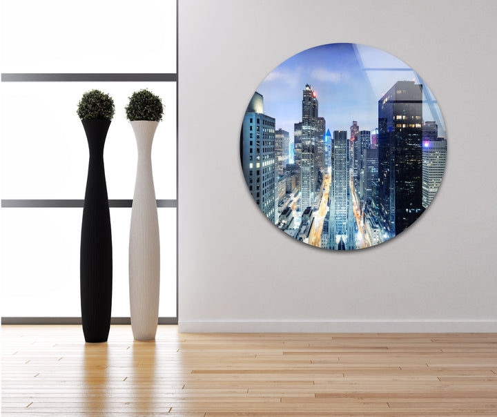 Glaswandkunst mit der Skyline von Chicago – Atemberaubender Nachtblick auf die Wolkenkratzer und Straßen der Innenstadt