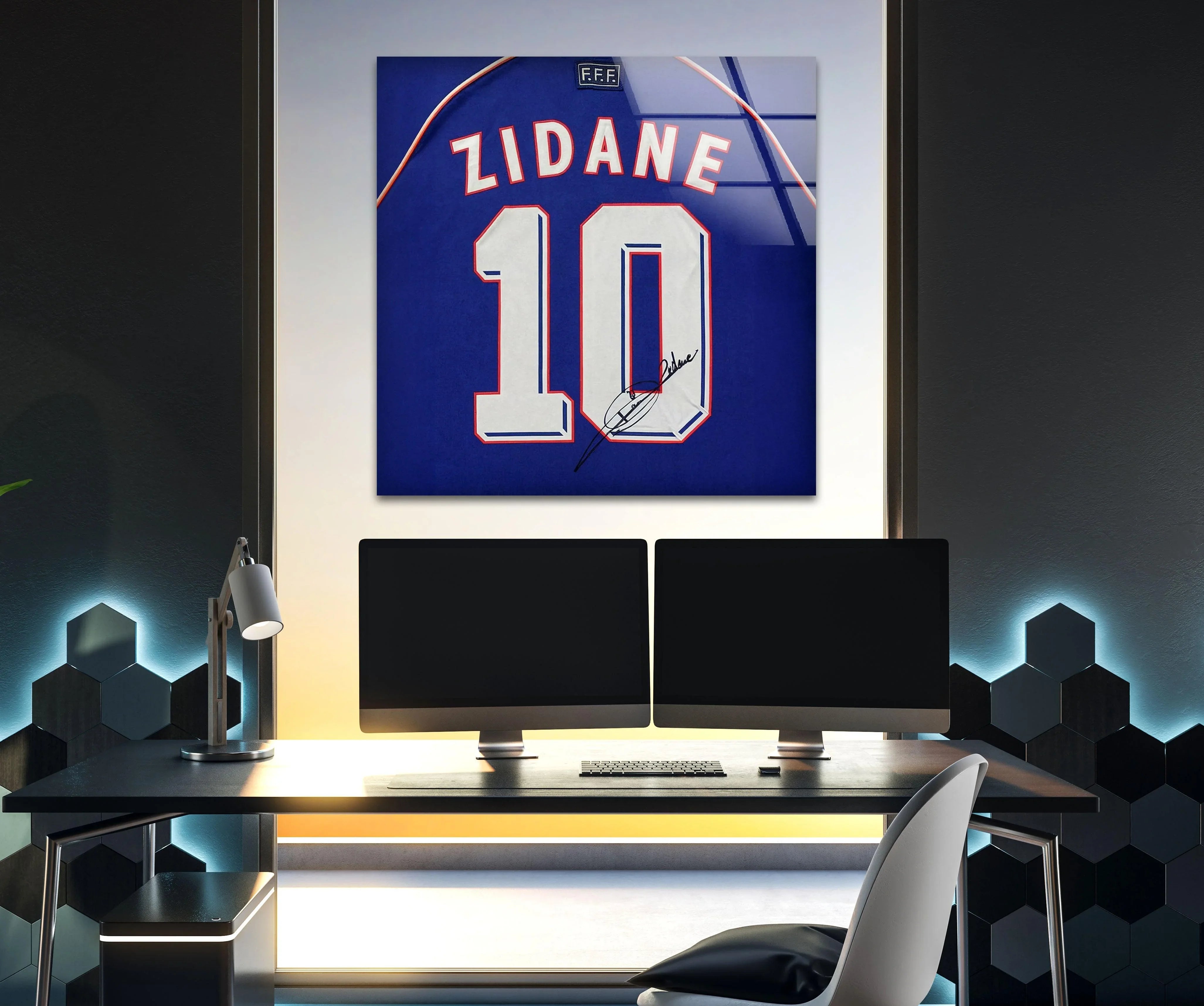 Zidane 10 Glass Wall Art – Iconic Football Legend – MyPhotoStation
