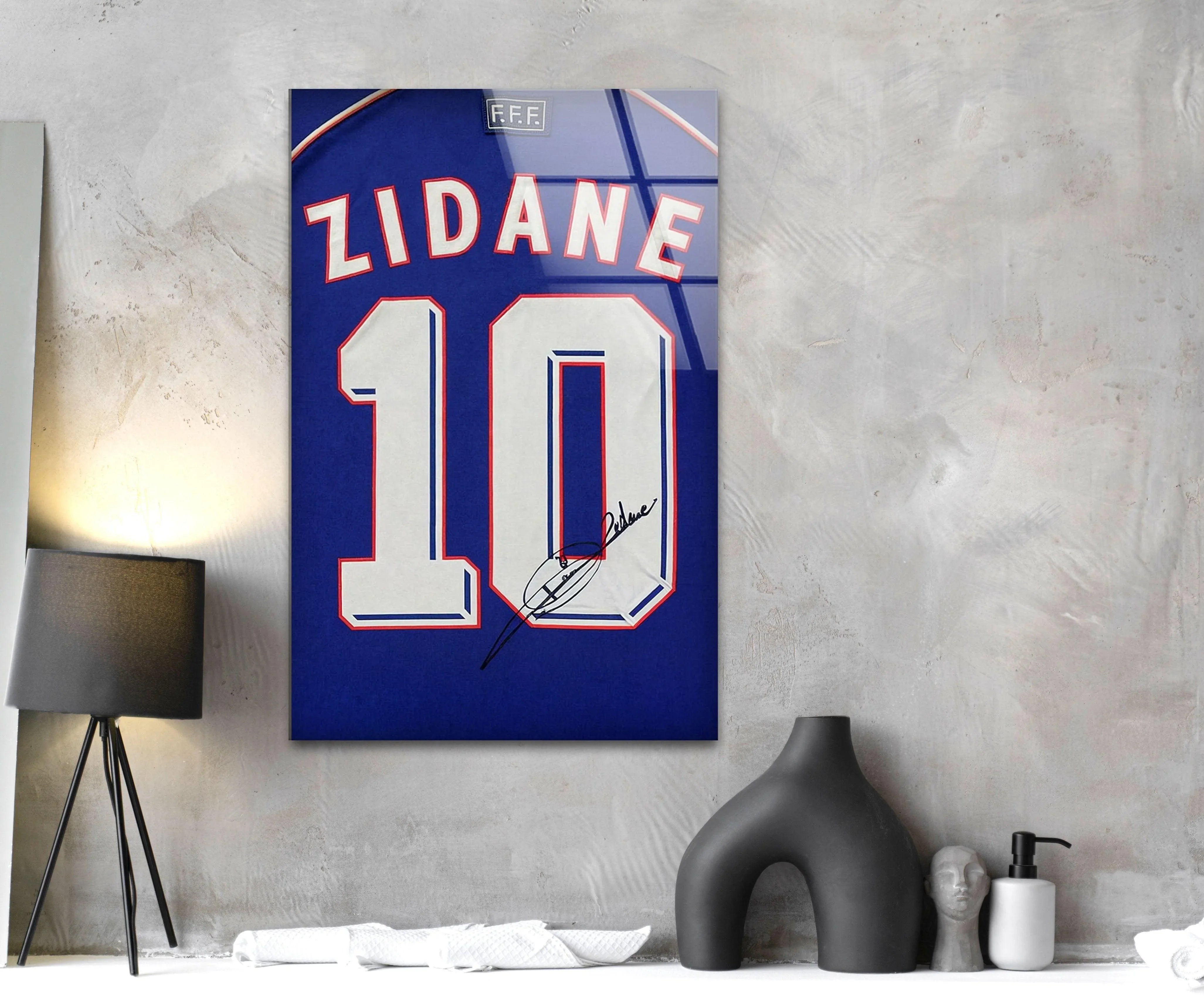 Zidane 10 Glass Wall Art – Iconic Football Legend – MyPhotoStation