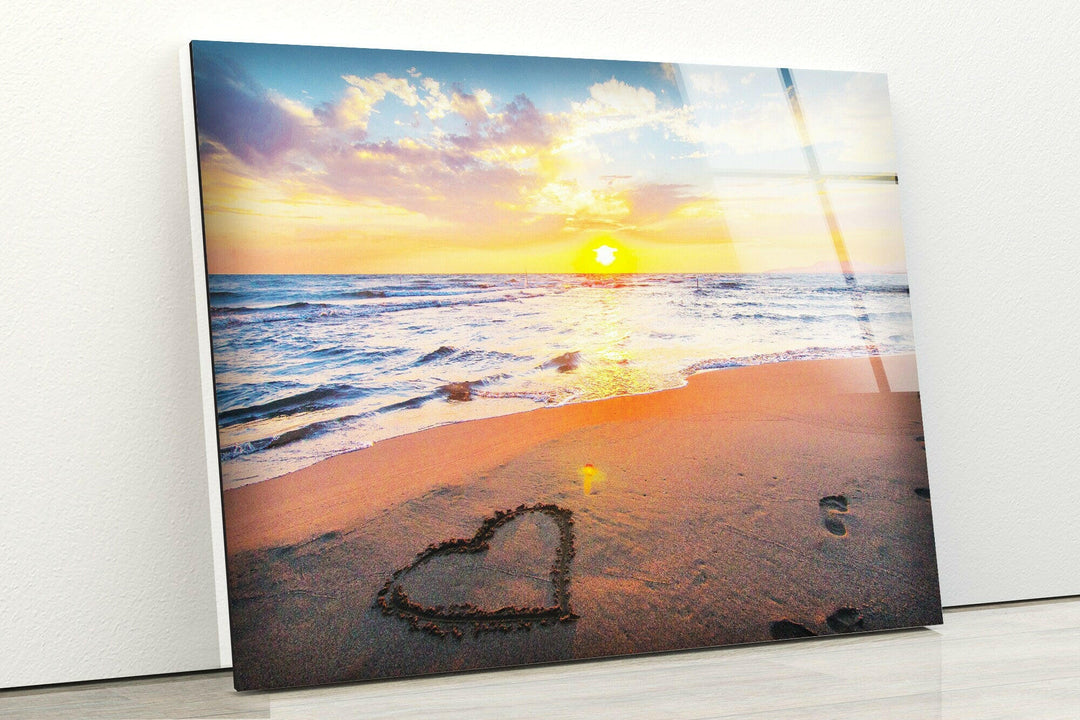 Tranquil Ocean Waves and Sunset Glow – A Dreamy Glass Art Piece
