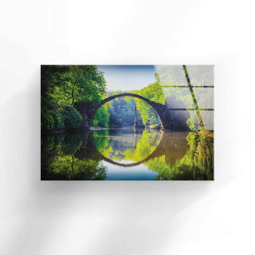Glaswandkunst „Teufelsbrücke“