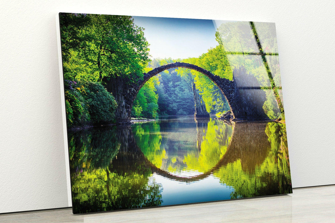 Glaswandkunst „Teufelsbrücke“