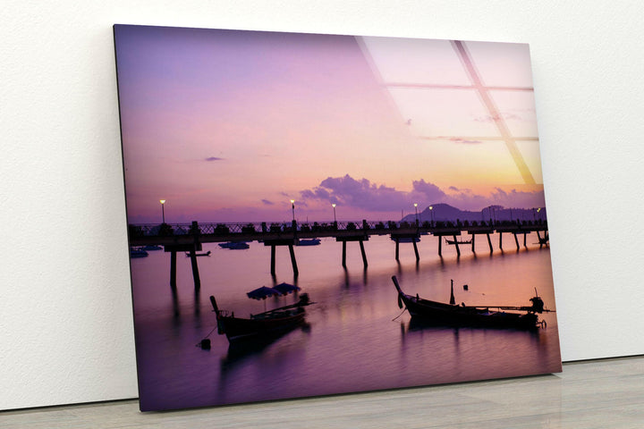 Tranquil Boats at Twilight – A Calming Seascape Wall Art
