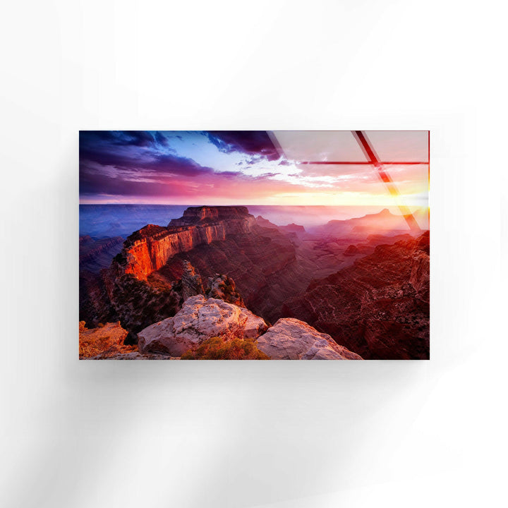 Sunset Illuminating the Grand Canyon’s Rugged Cliffs in Stunning Glass Art

