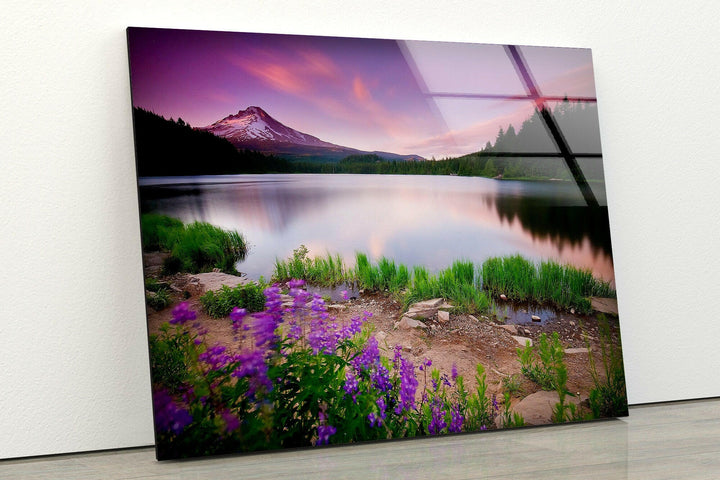 Serene landscape paintings that capture the tranquility and grandeur of the outdoors


