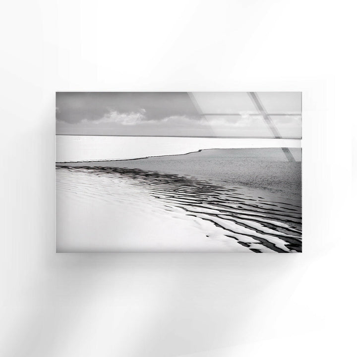 Dramatic Ocean Contrast – A Modern Minimalist Glass Print
