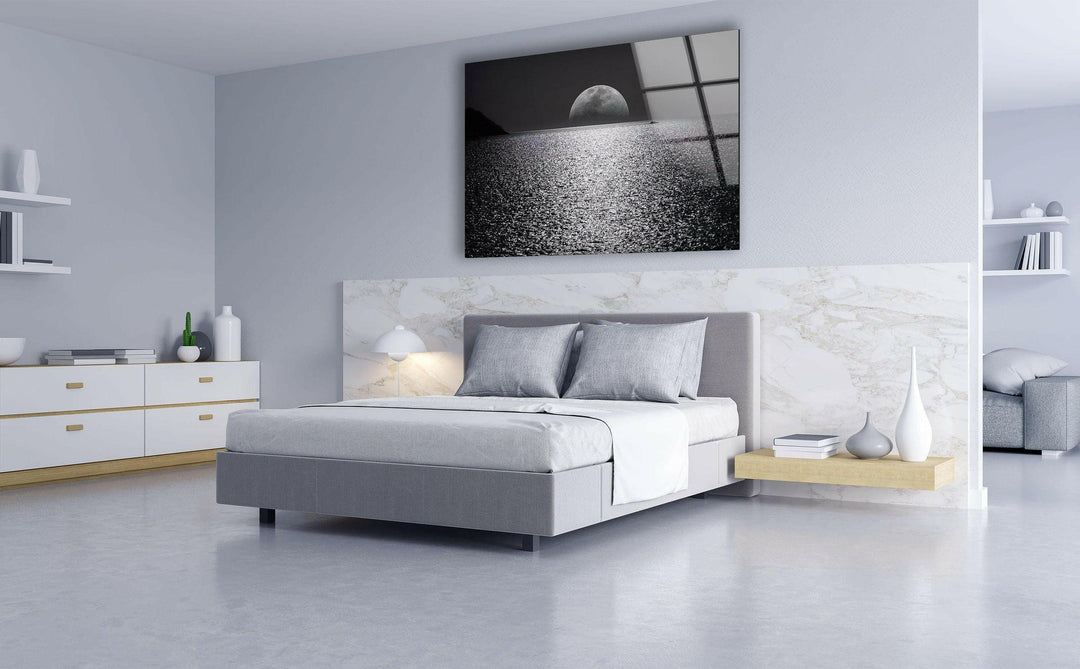 Midnight Serenity Over the Sea – A Must-Have Glass Wall Art
