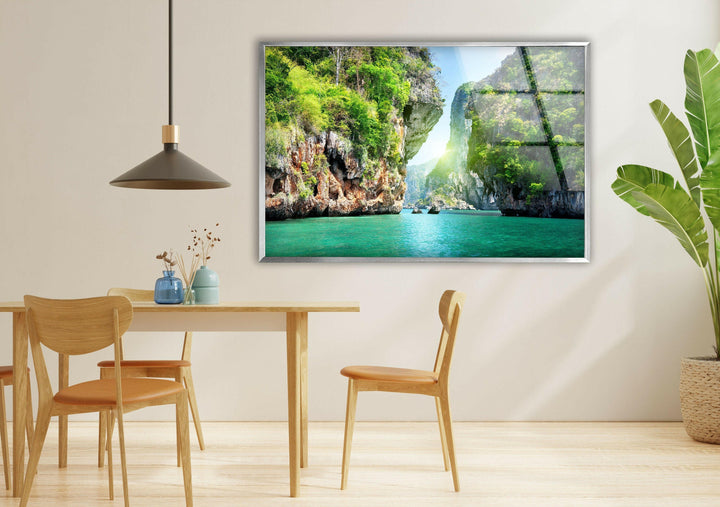 Inspiring landscape art prints featuring iconic natural landmarks and serene countryside scenes