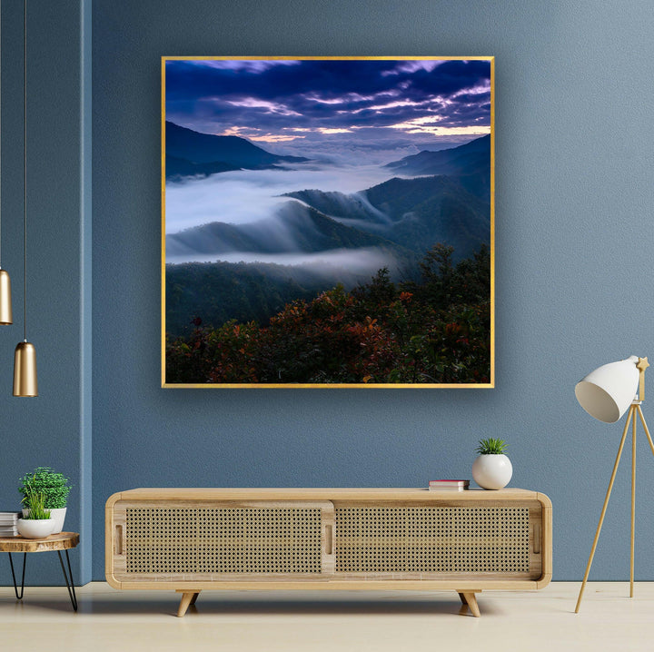 Sunrise in the Misty Highlands – A Breathtaking Landscape Wall Art
